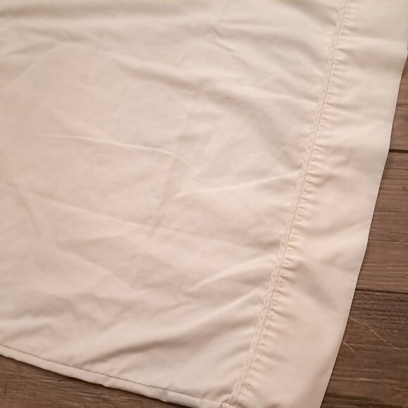 Vintage Cannon King pillowcase embroidered swirl trim ivory off white cream - Picture 2 of 9